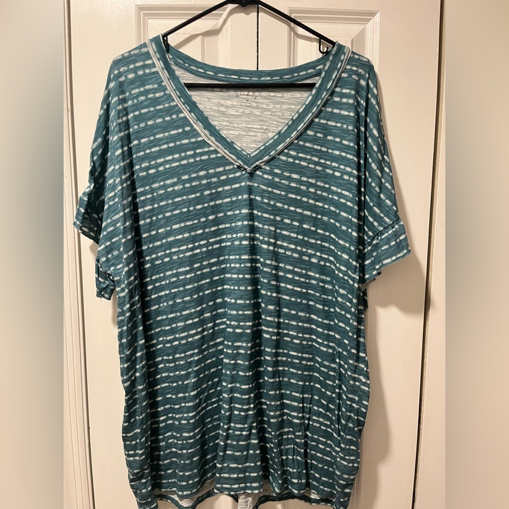 Wonderly Blue V-Neck Boxy T-Shirt